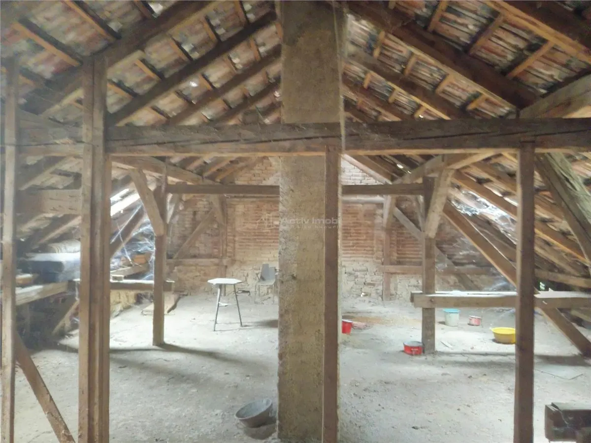Oravita, Maison avec Local Commercial, Secteur Lacul Mic, Prix Négociable - foto 13