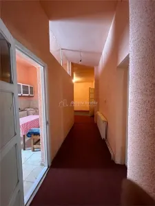 House / villa for sale sqm in Bocsa - foto 2