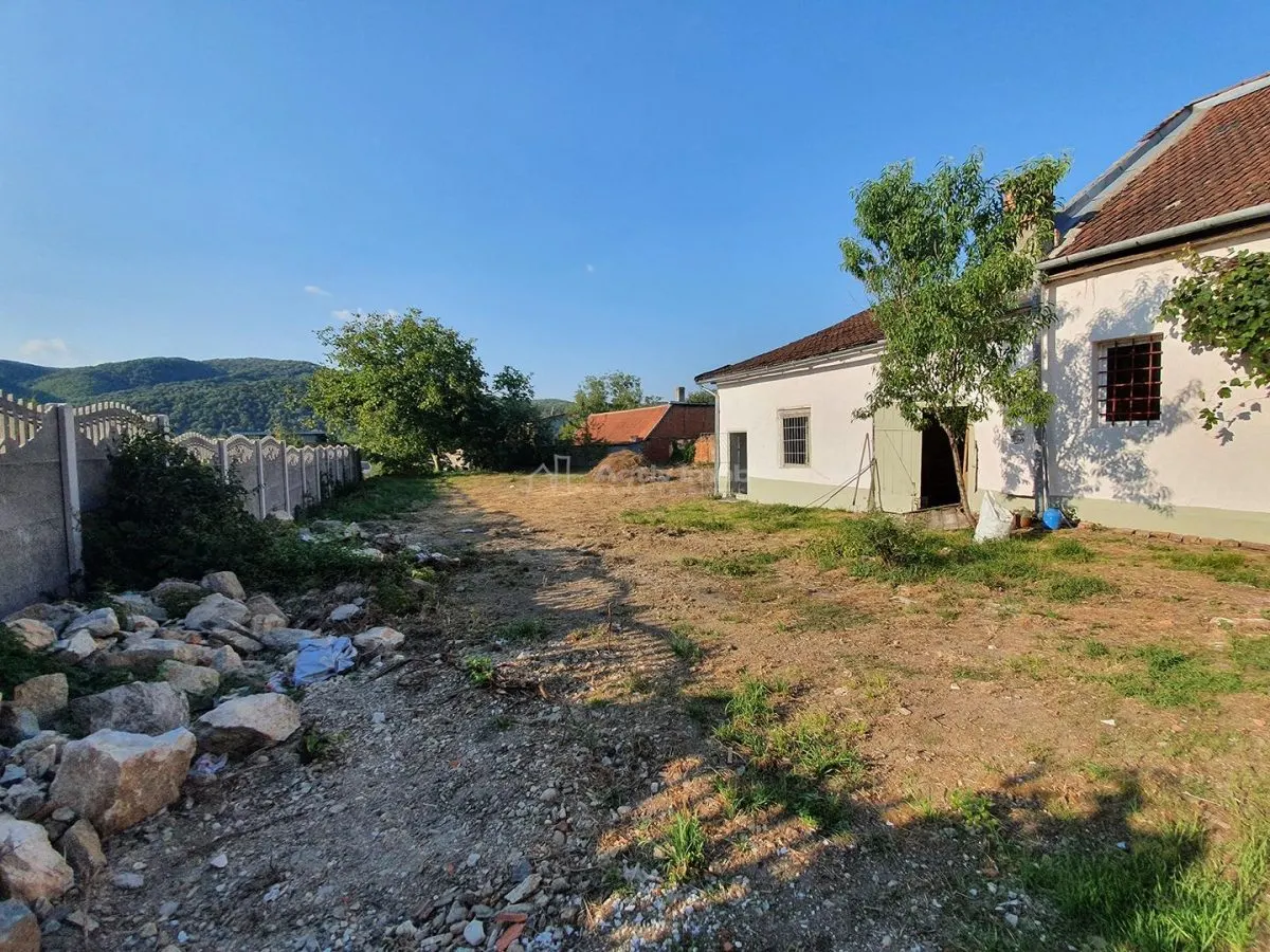 House / villa for sale sqm in Bocsa - foto 22
