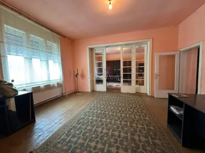 House / villa for sale sqm in Bocsa - foto 5