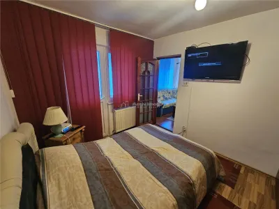 Resita, Apartamento 3 Habitaciones, Planta 2, Amueblado y Equipado - foto 4
