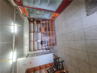 独立商业空间，V-uri区，亚历山大市 - foto 4