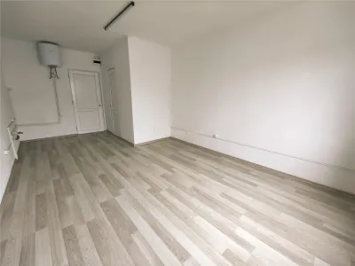 Studio à Vendre à Mărsă, Non Meublé - Marsa
