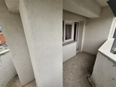 ريسيتا، شقة بـ 3 غرف نوم، تصميم منفصل، موقع مركزي فائق - foto 14