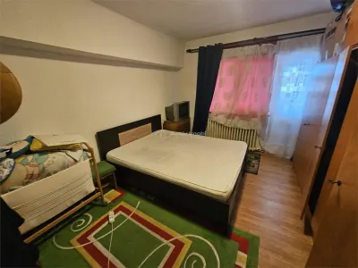 ريسيتا، شقة بـ 3 غرف نوم، تصميم منفصل، موقع مركزي فائق - foto 4