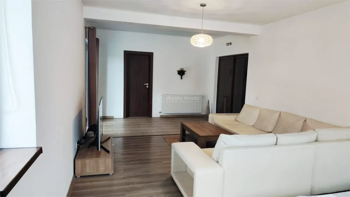 Maison Individuelle Cinq Chambres – Zadareni - foto 7