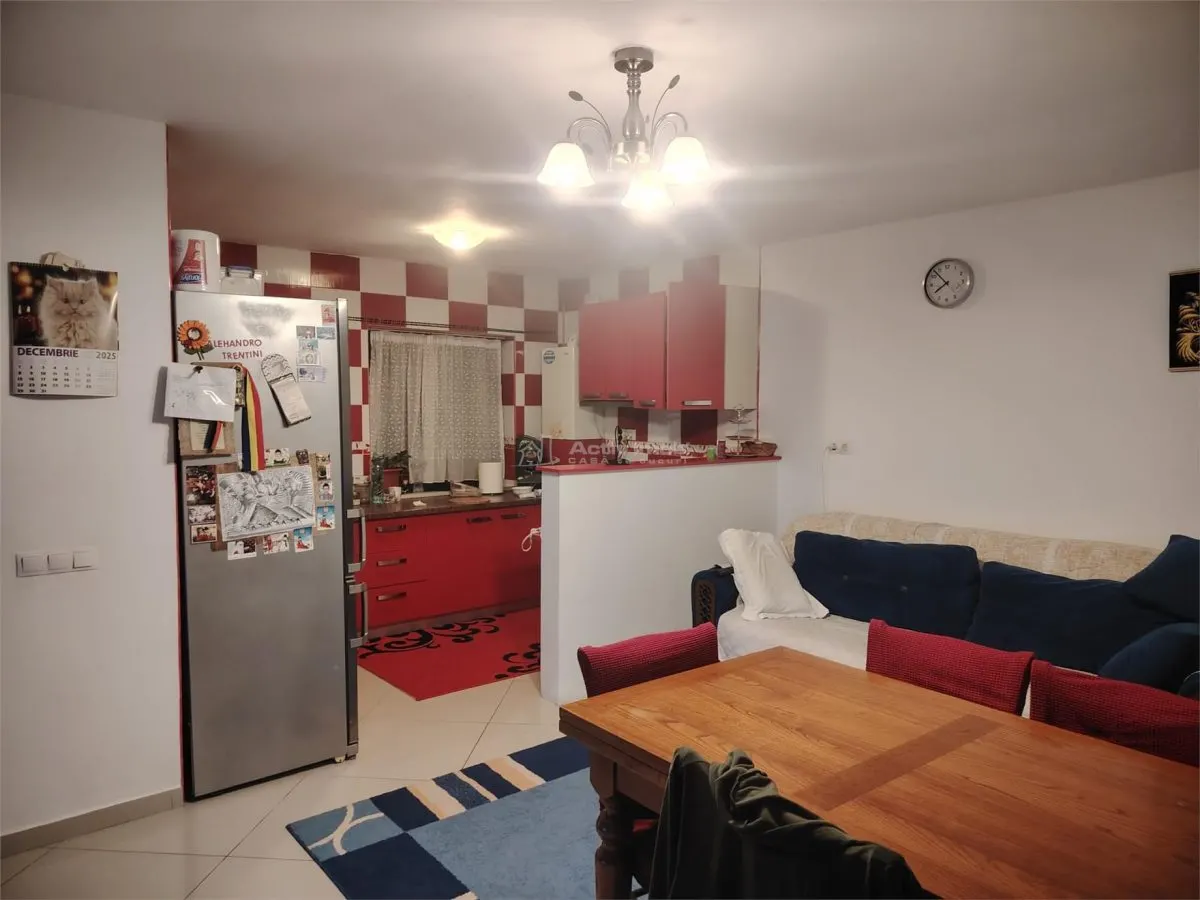 Maison de Charme dans Quartier Calme, à 10 km de Ploiești - foto 4
