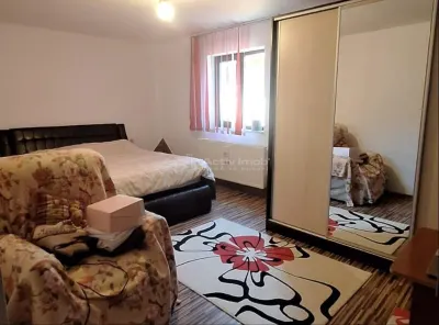 Maison de Charme dans Quartier Calme, à 10 km de Ploiești - foto 7