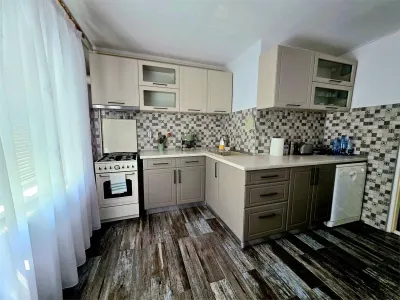 4-Bedroom Separated Layout Apartment, 100 sqm, 2nd Floor, Dorobanti II - foto 3