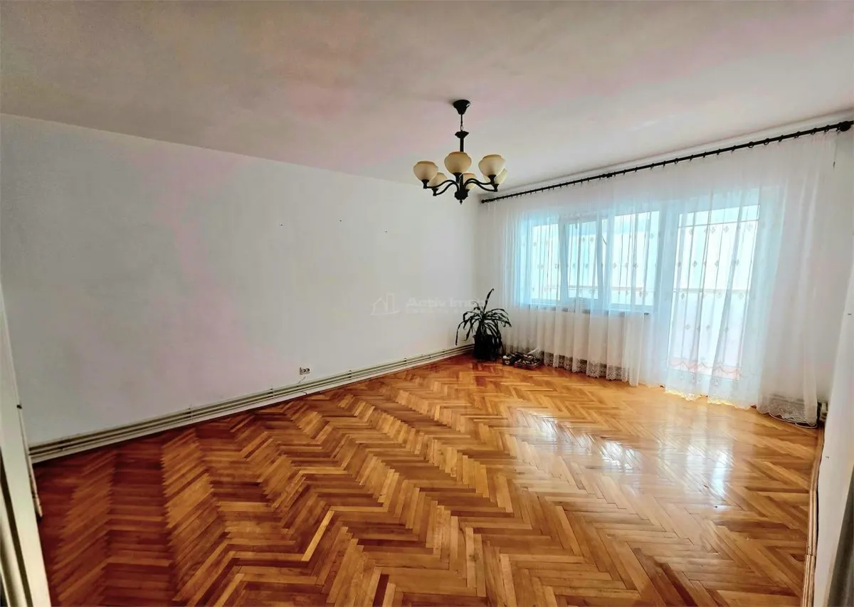 4-Bedroom Separated Layout Apartment, 100 sqm, 2nd Floor, Dorobanti II - foto 8