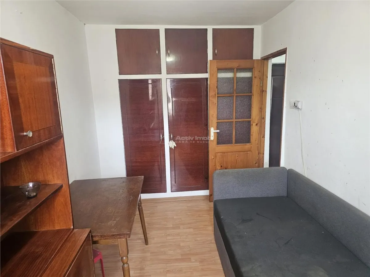Resita, Studio, Meublé et Équipé, Calea Caransebesului - foto 11