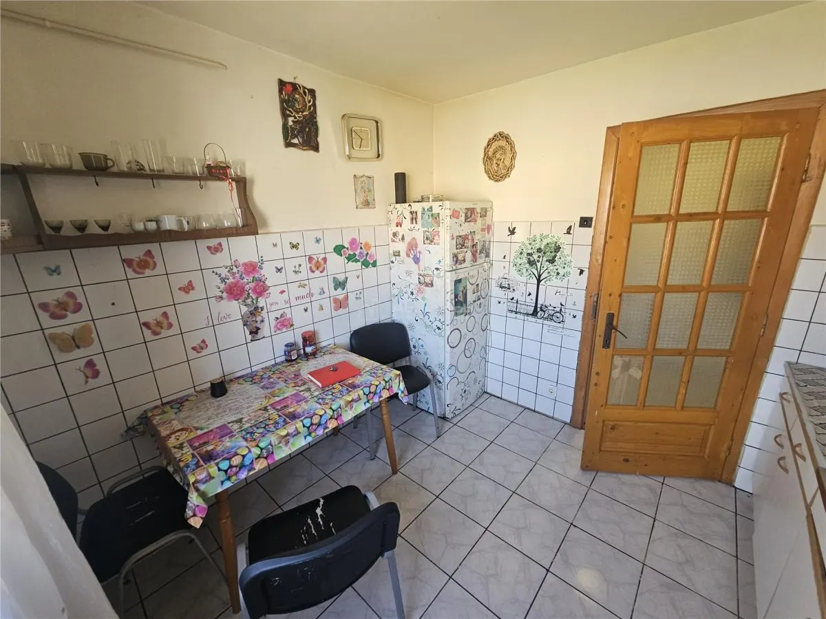 Resita, Appartement 3 Pièces Distributio Dégagée, Meublé et Équipé, Micro 2 - foto 14