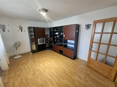 Resita, Appartement 3 Pièces Distributio Dégagée, Meublé et Équipé, Micro 2 - foto 15