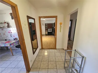 Resita, Appartement 3 Pièces Distributio Dégagée, Meublé et Équipé, Micro 2 - foto 18
