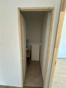 Resita, Apartamento de 3 Dormitorios, Confort 1, Distribución Separada, Centro - foto 8