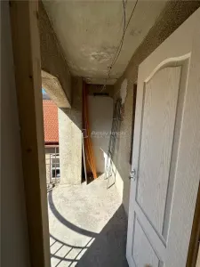 Resita, Apartamento de 3 Dormitorios, Confort 1, Distribución Separada, Centro - foto 10