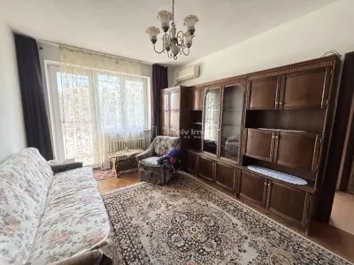 Apartament 3 camere - Rogerius - Str Selimbarului - etaj 4 - Oradea