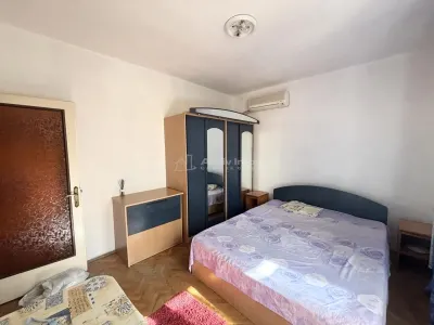 Apartamento de 3 Dormitorios – Rogerius, Str. Selimbarului – 4ª Planta - foto 6