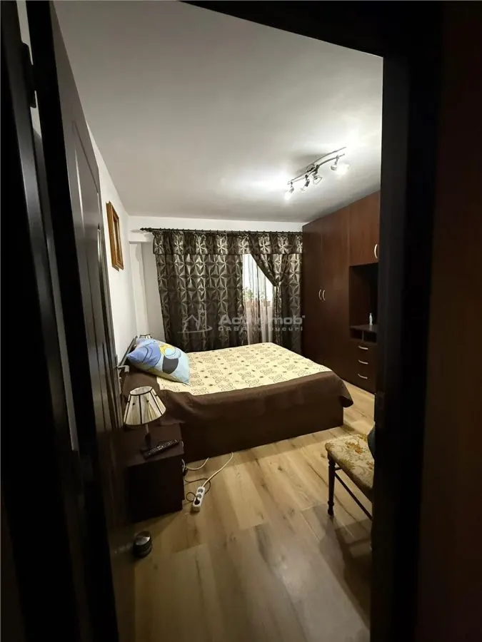 Appartement 3 Pièces, Aradul Nou - foto 2