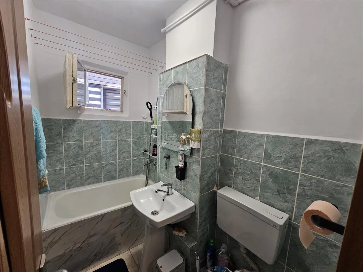 Resita, Studio Meublé et Équipé, Calea Caransebesului - foto 18