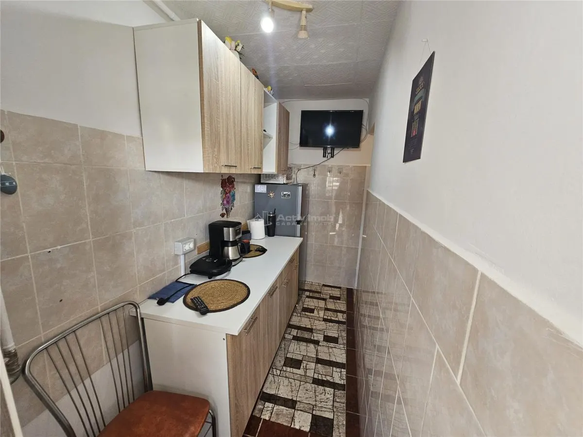 Resita, Studio Meublé et Équipé, Calea Caransebesului - foto 5