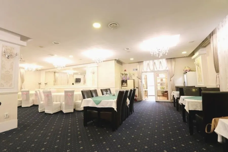 Hotel for sale in Bucuresti, Alexandriei area - foto 17