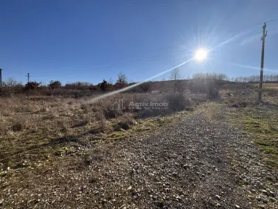 Teren Cordau langa viitorul lac de acumulare - foto 2