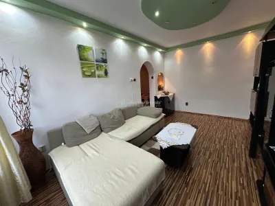 雷西察，2卧室公寓，配车库及储藏室，边缘地带 - foto 4