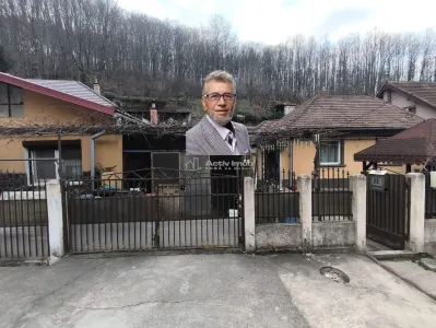雷西塔住宅物业，原社区浴室区 - Resita