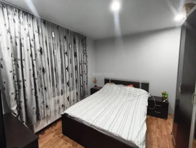 Resita Casa Muncitoresc Zona Fosta Baie Comunala - foto 6