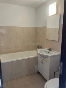 Appartement 2 Chambres, Crangasi – 3 min Métro, Meublé et Équipé, Clim - foto 7