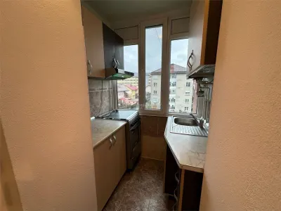 Resita, Appartement 2 Chambres à Vendre ou Échanger, Rénové, Cloisonné, Lunca - foto 6