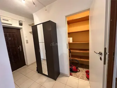 Resita, Appartement 2 Chambres à Vendre ou Échanger, Rénové, Cloisonné, Lunca - foto 10