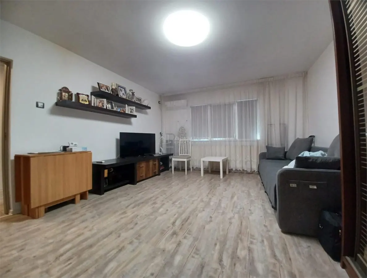 Studio Calea Vitan – Mall - foto 2