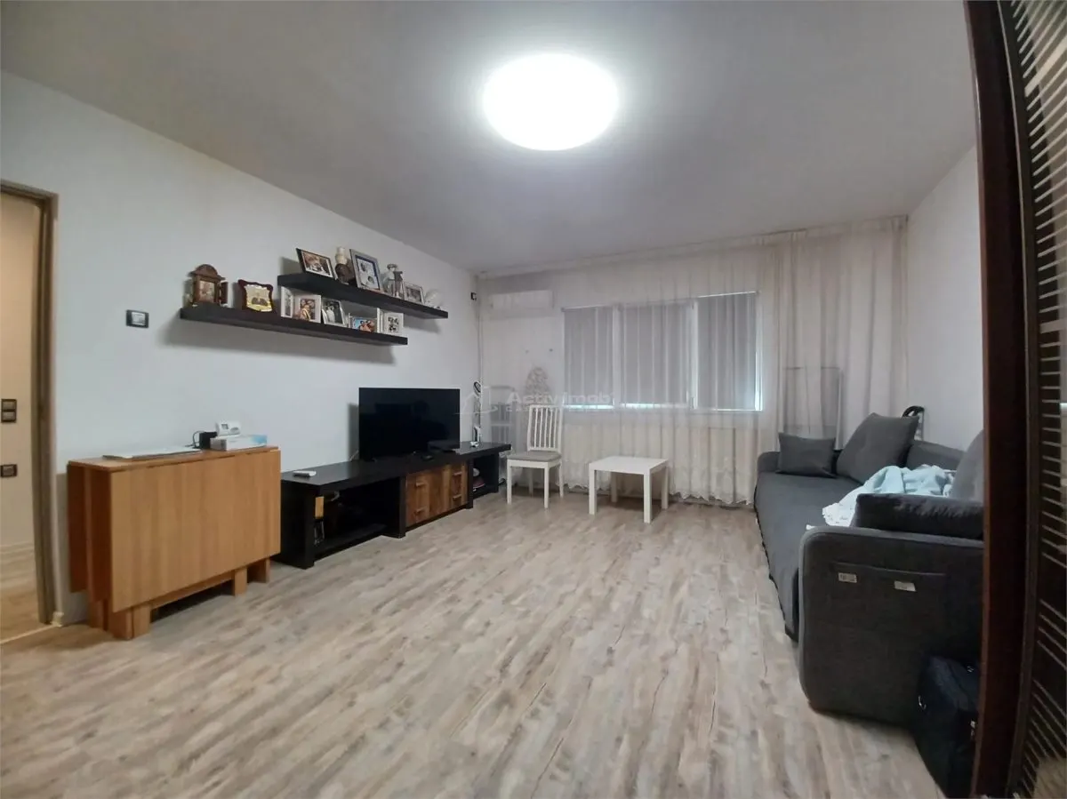 Studio Calea Vitan – Mall - foto 3
