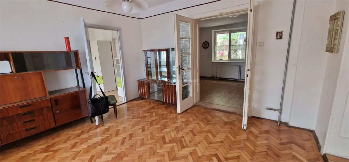 Resita Villa Individuelle, R+1+M, Zone Ancien Bain Public, 325 m² - foto 20