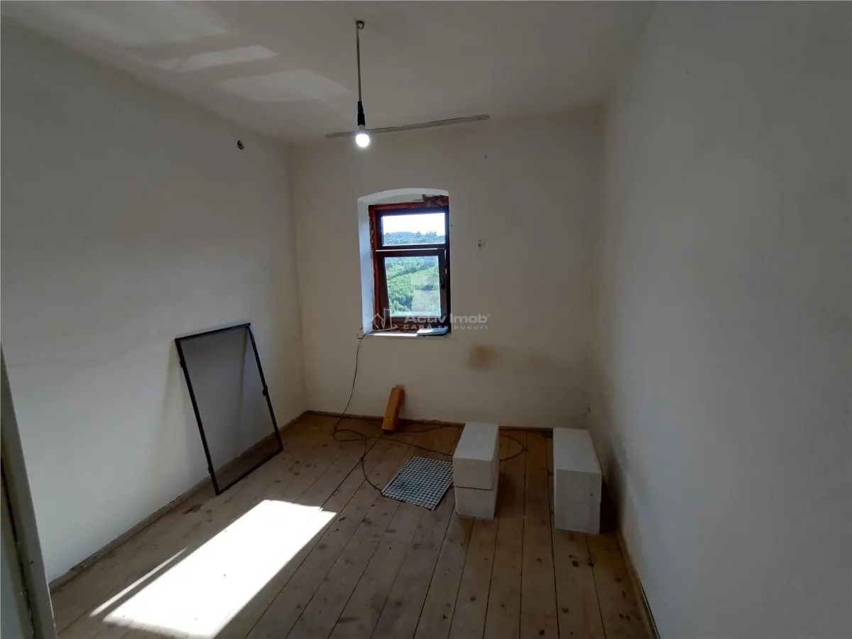 Anina | Casa Aislada | 3 Habitaciones + Anexos | Terreno 575 m² - foto 11