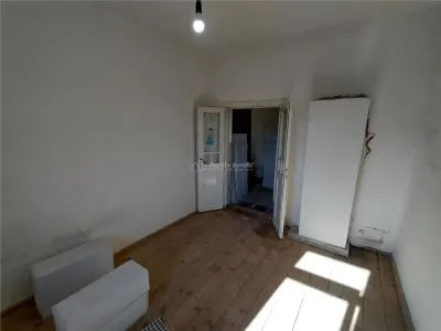 Anina | Casa Aislada | 3 Habitaciones + Anexos | Terreno 575 m² - foto 12