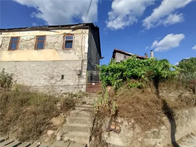 Anina | Casa Aislada | 3 Habitaciones + Anexos | Terreno 575 m² - foto 17