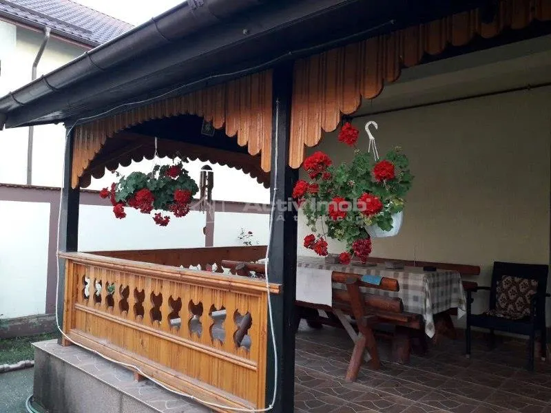 House / villa for sale 190 sqm in Bucuresti, Prelungirea Ghencea area - foto 23