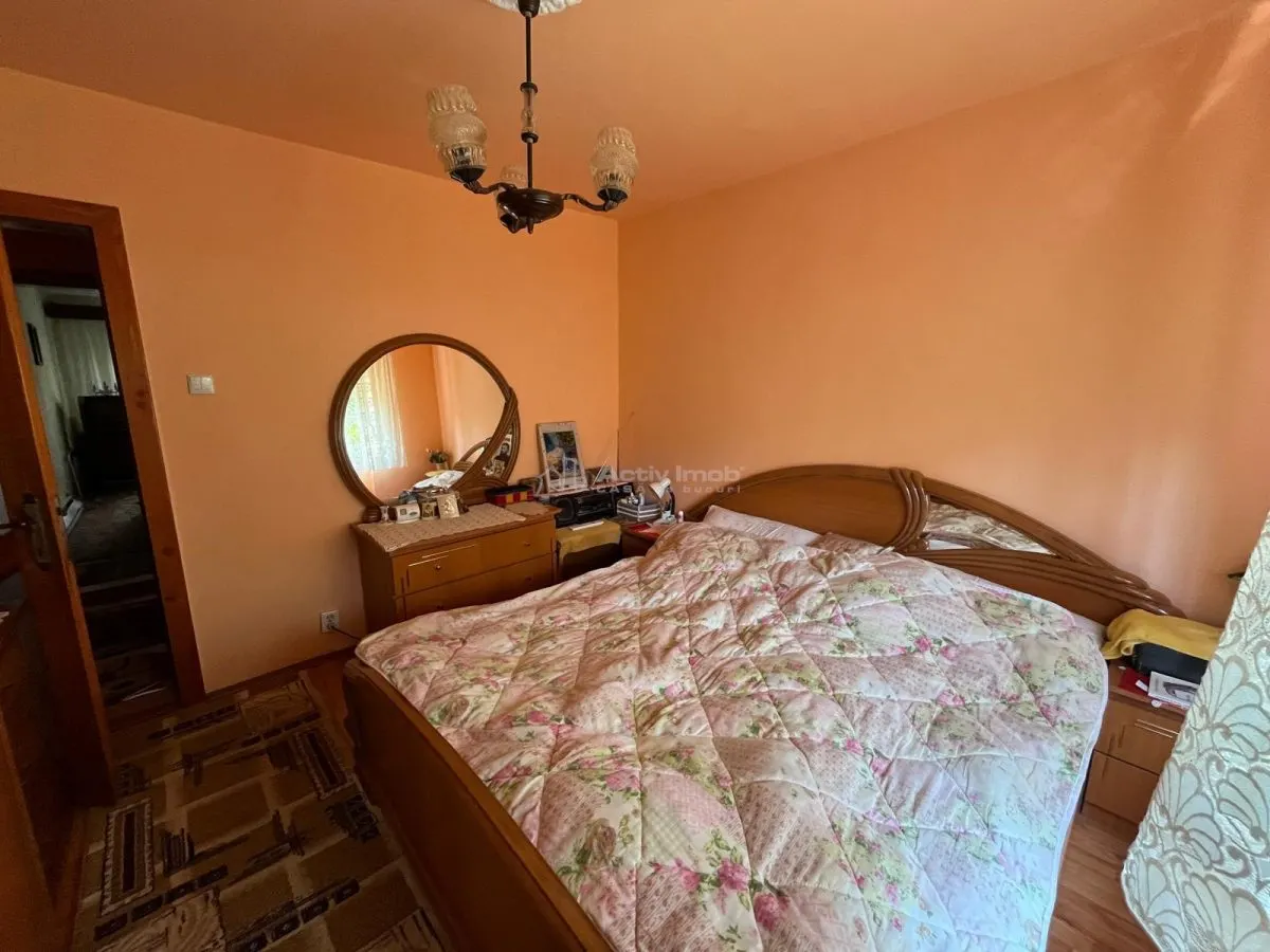 Caransebes, Apartamento de 3 Dormitorios, Amueblado y Equipado, Zona Pipirig - foto 4