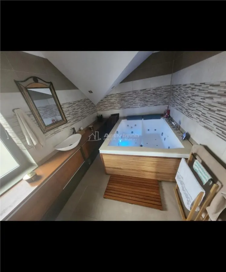 Villa Premium P+1+Ático con Terraza – Sector 4 - foto 10