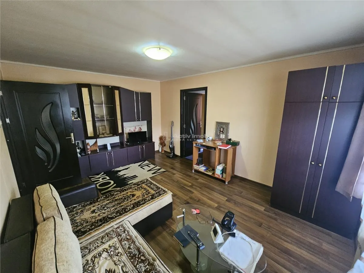 Resita, Appartement 2 Chambres, Meublé et Équipé, Micro 1 - foto 12