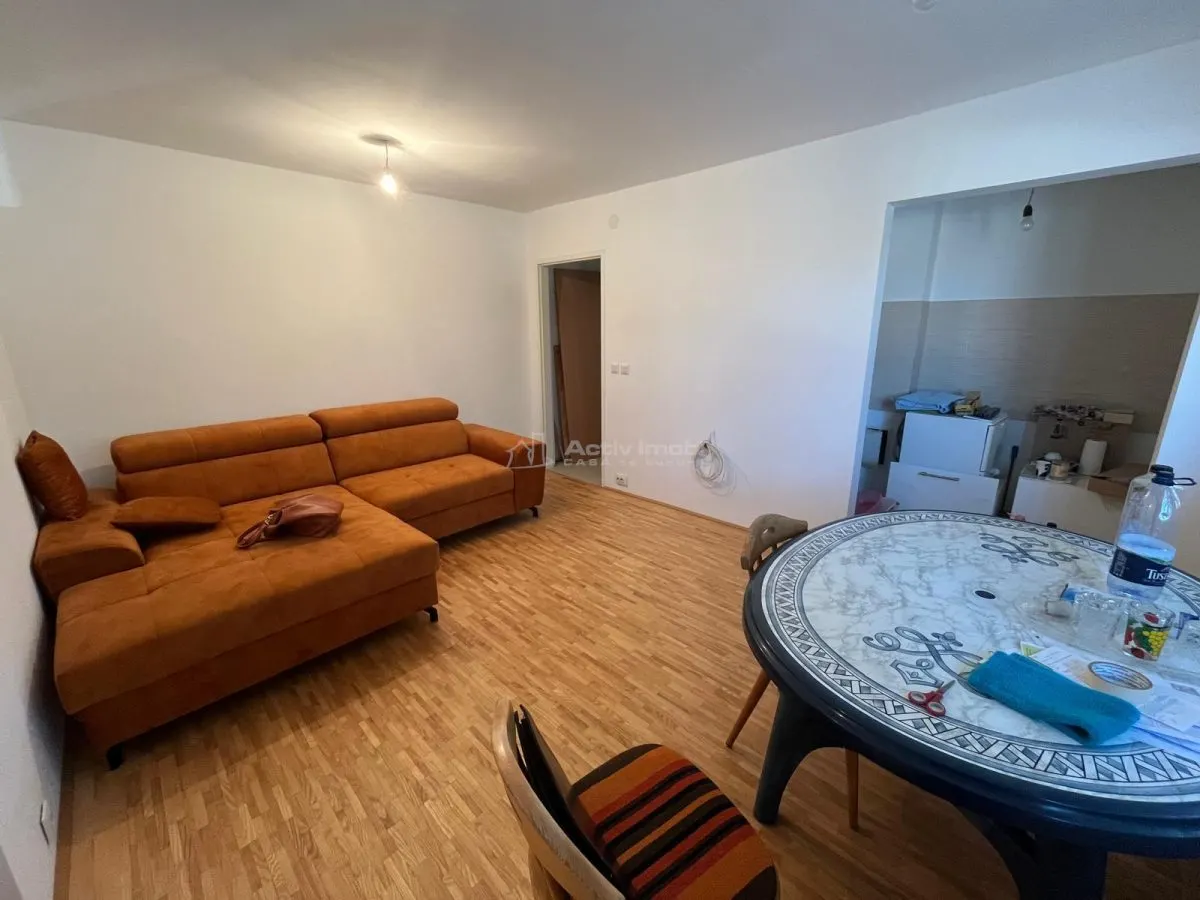 Caransebes, Apartamento 3 Dormitorios, Primer Piso, Reformado, Zona Norte - foto 14