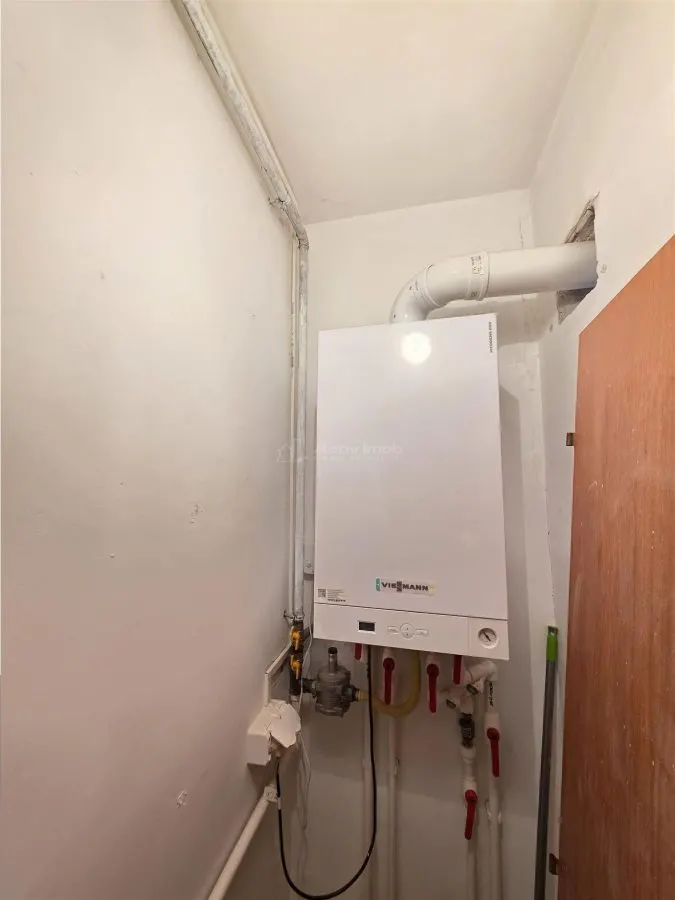 4 camere - centrala termica - parcare - Crangasi - foto 17