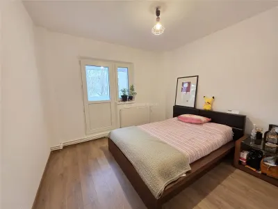 4 camere - centrala termica - parcare - Crangasi - foto 5