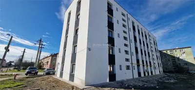 Apartment for sale sqm in Bocsa - foto 9