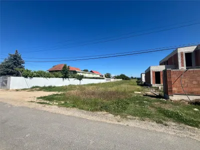 Lugoj, Parcela 2.650 m² | 19m Frente a Calle, Dirección Caransebeş - foto 7