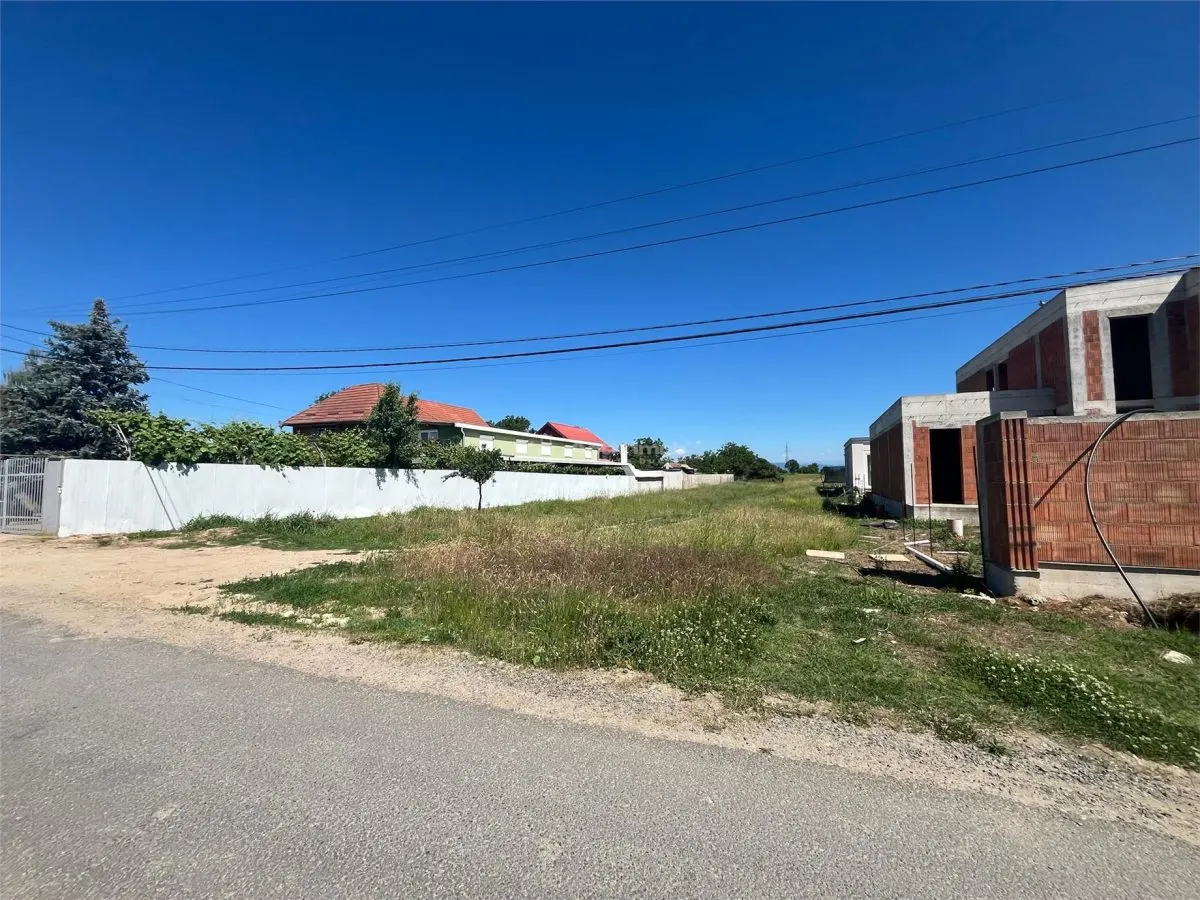 Lugoj, Parcela 2.650 m² | 19m Frente a Calle, Dirección Caransebeş - foto 7
