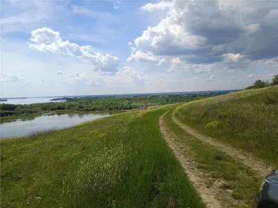 Terrain Rural à Bazias avec Vues Directes sur le Danube - foto 4